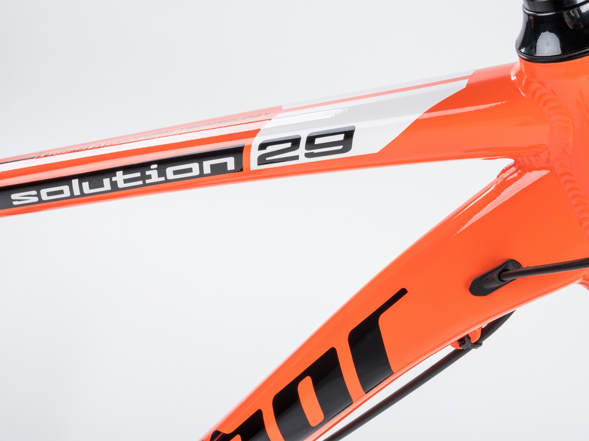 Author Solution 29 2023-24 oranžová/černá