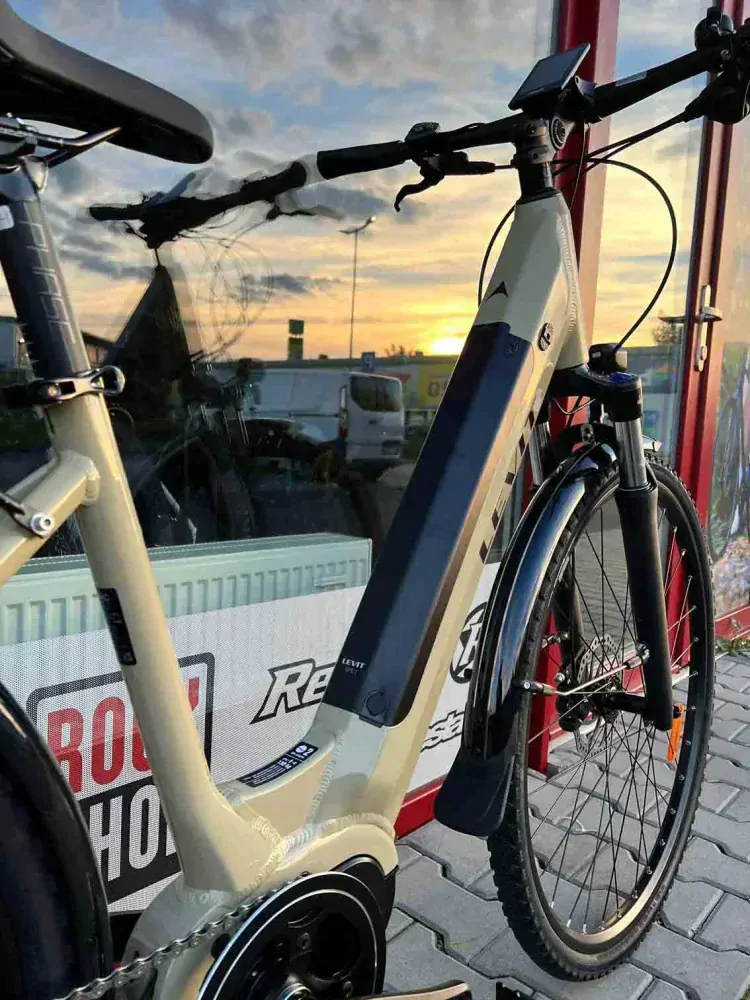 Elektrokolo eTrekking LEVIT MUSCA MX 630 low latte