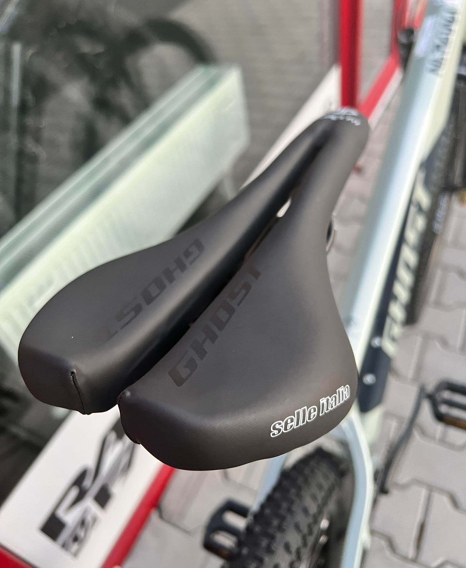 GHOST Nirvana Base 29 Grey/Grey
