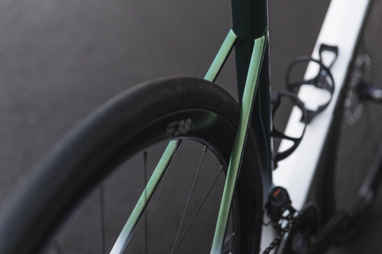 BASSO ASTRA DISC, POP GREEN, SRAM RIVAL ETAP AXS, MICROTECH MRLITE