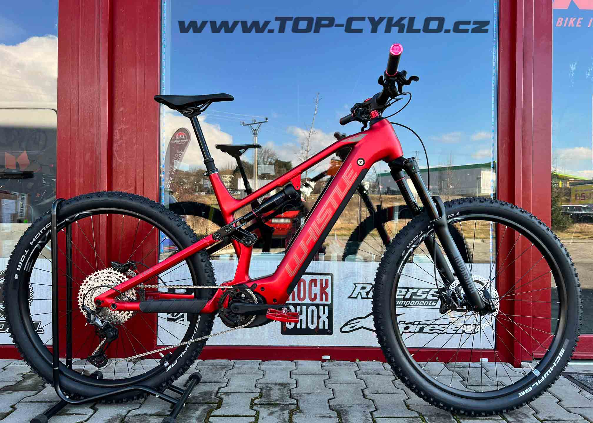 Whistle B-Rush A7.4 Red