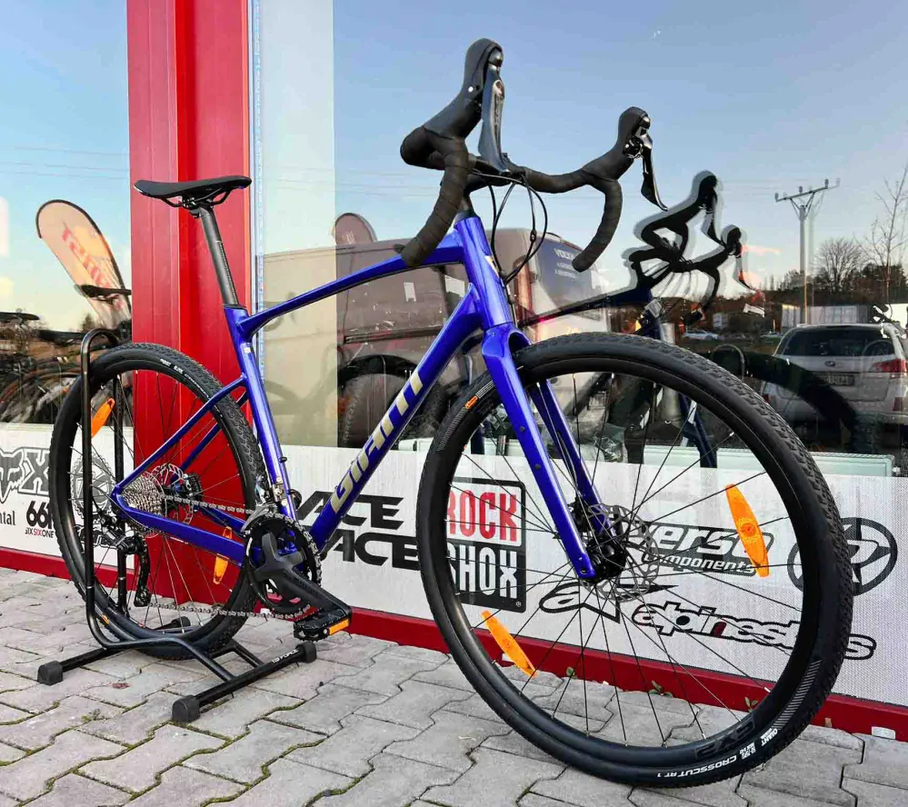Giant Revolt 1 Aerospace Blue M24