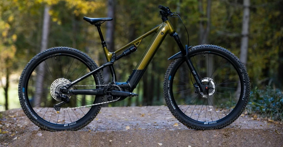 Superior eXF 9049 B/Gloss Olive/Matte Black