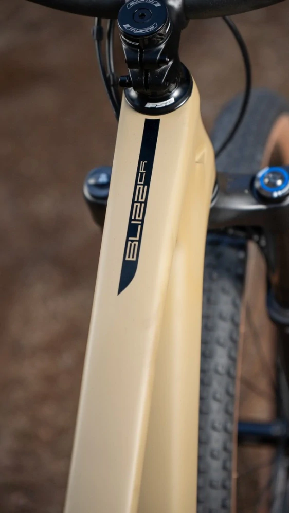Rock Machine Blizz Cr 30 / Matte Sand
