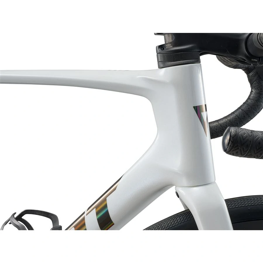 Giant Defy Advanced Pro 1 White
