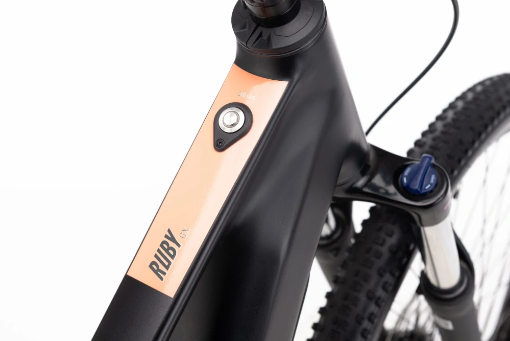 CTM RUBY GX 27,5 - matná čierna