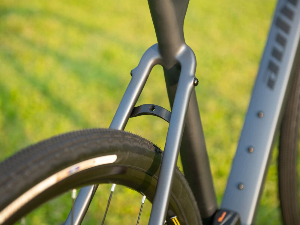 Author Guru 3.0 2025 šedá-matná/černá