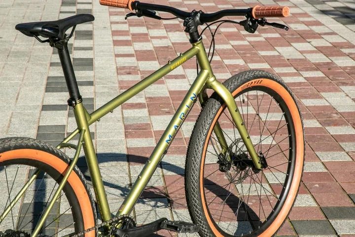 MARIN Muirwoods, zlatá