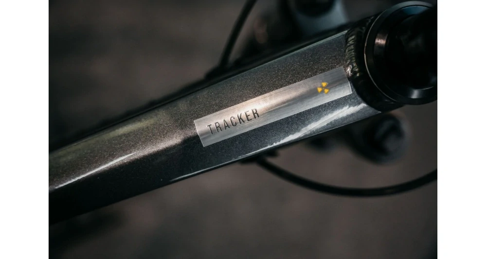 NUKEPROOF kolo TRACKER Sport Essa 1x8 Black/Bronze