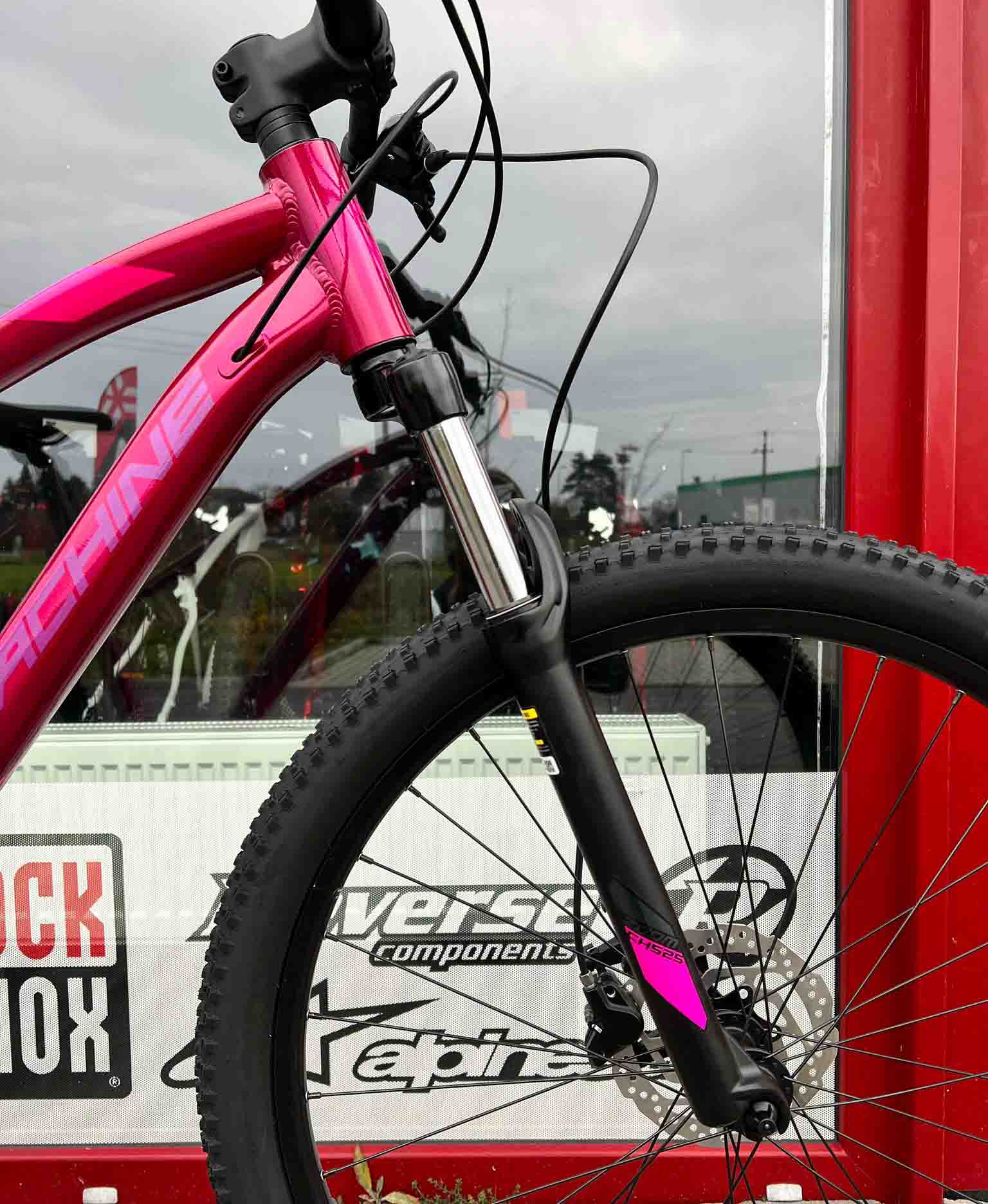 Rock Machine Catherine 40-29 fialová/karmínová