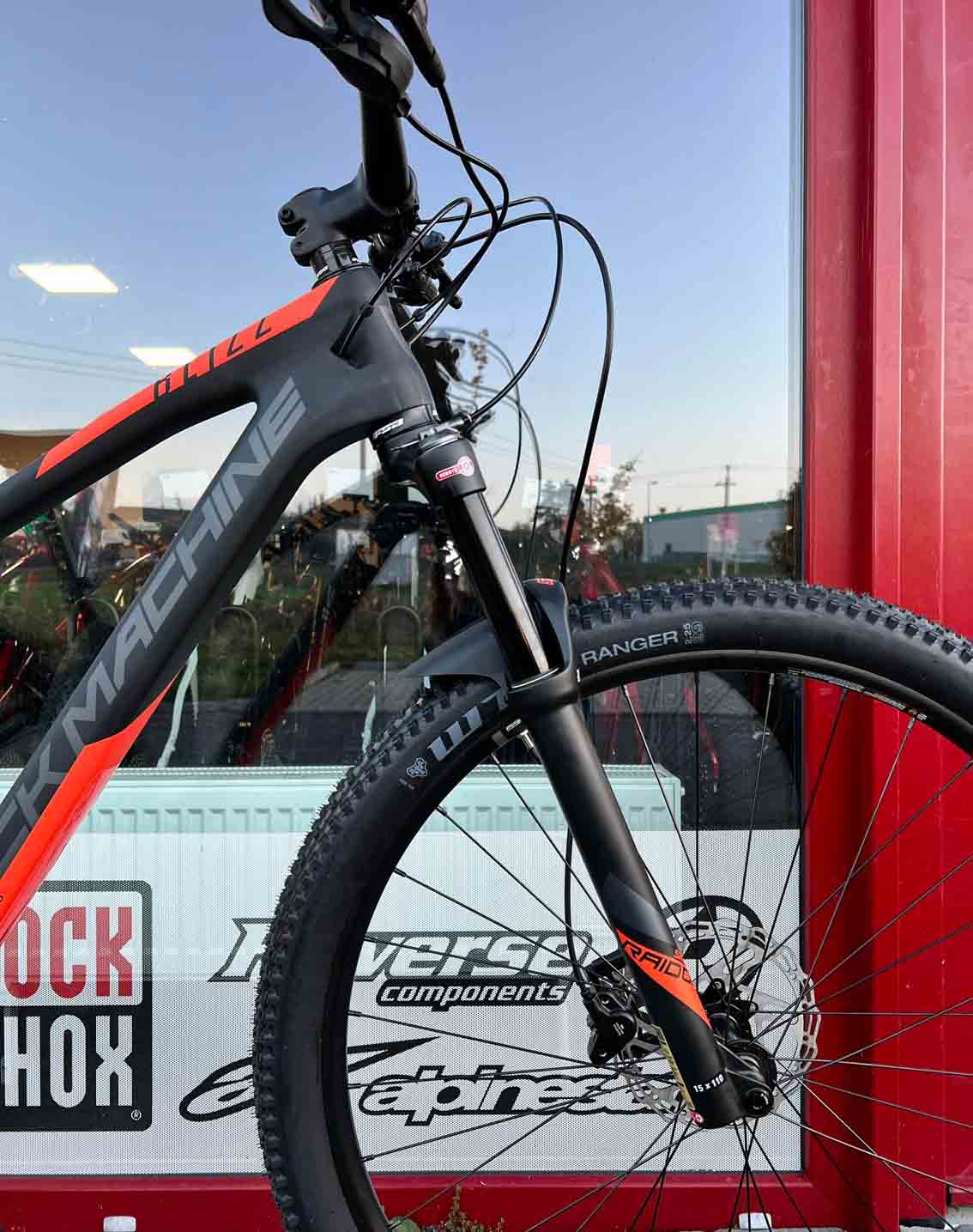 Kolo Rock Machine Blizz CRB 20-29 černá/oranžová