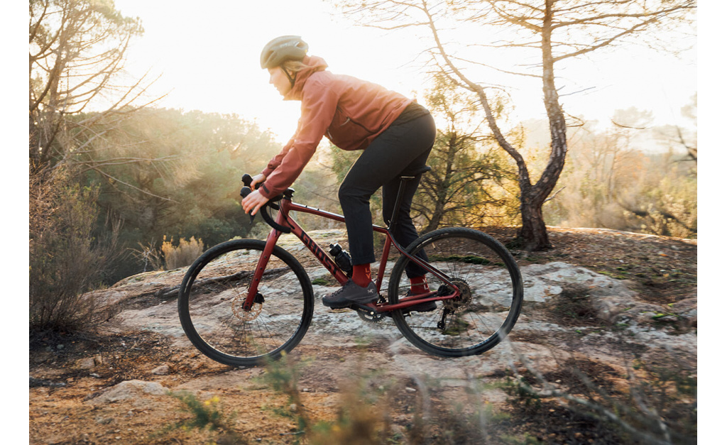 GHOST Asket Advanced AL Red/Black