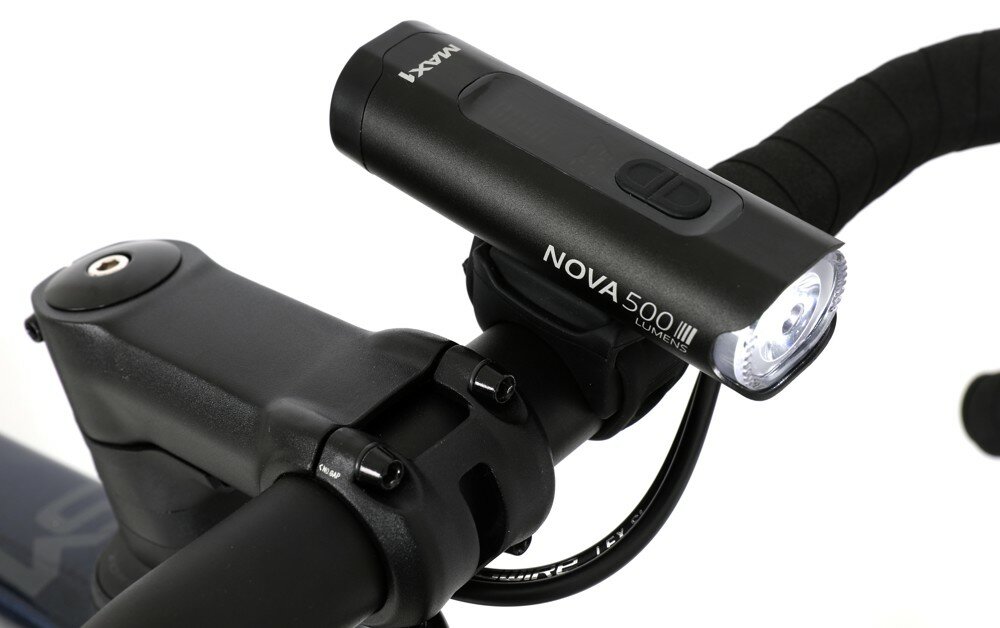 Světlo přední MAX1 Nova 500 USB
