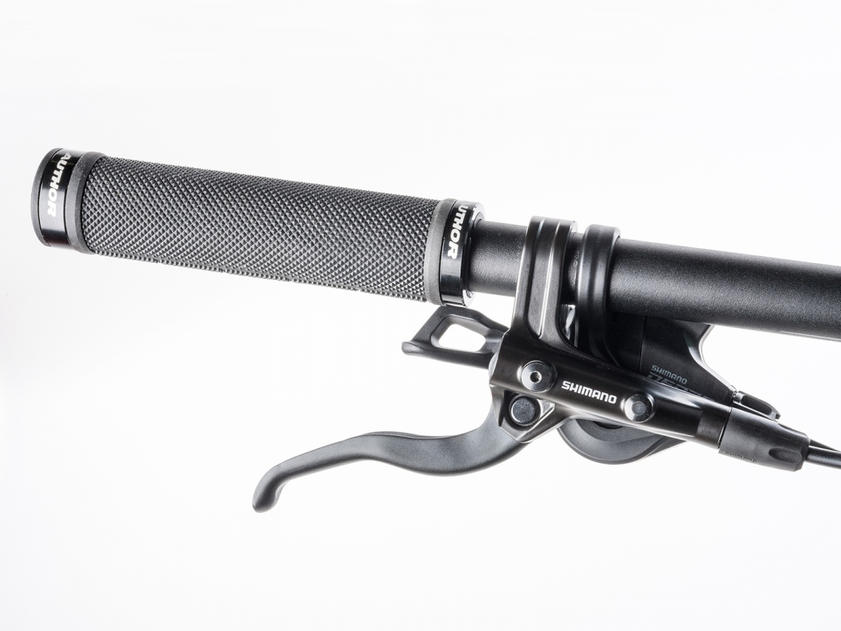 Author Context 2025 - stříbrná-matná/limeta