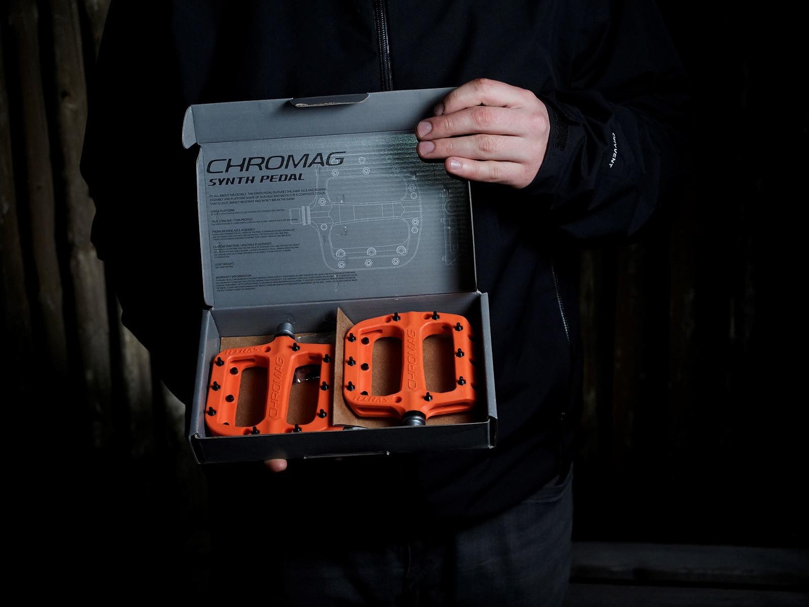 Chromag Synth oranžová