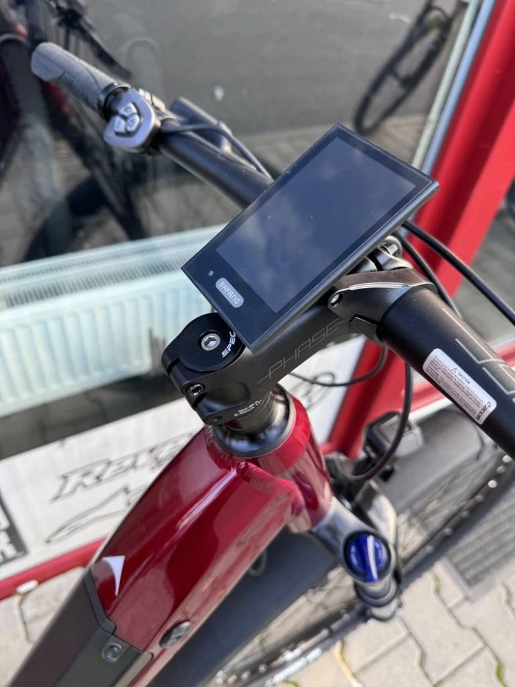 Elektrokolo eSUV LEVIT ATLAS SE 630 29" low ruby pearl