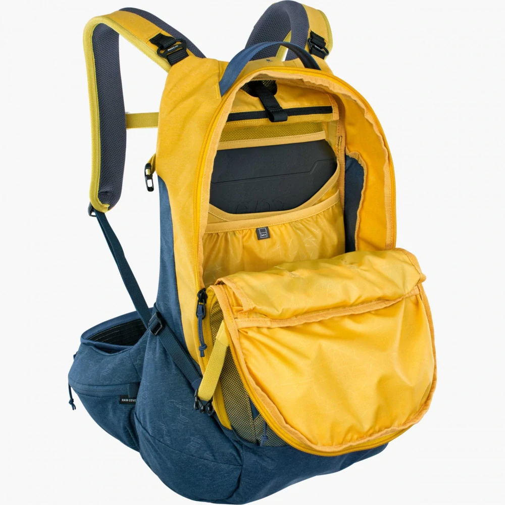 Evoc TRAIL PRO 26 - curry - denim