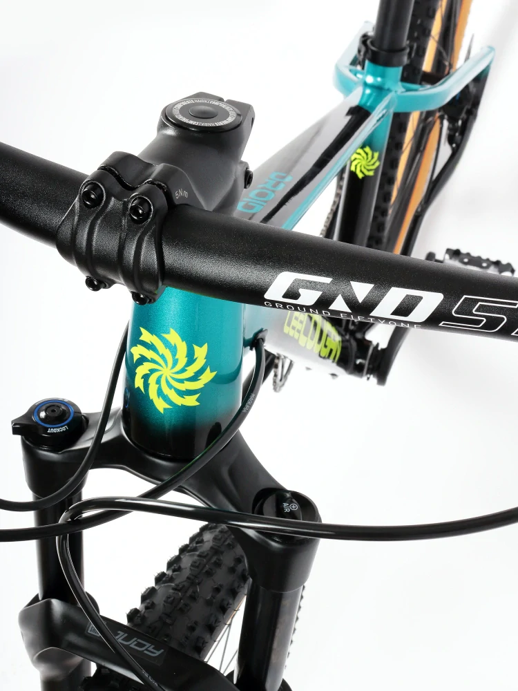 Lee Cougan 29" Droid Shimano Deore 1x11 modro-černá lesklá