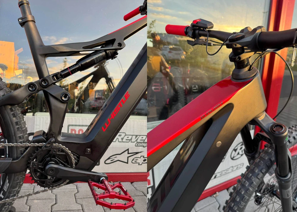 Whistle B-Rush C8.5 RED/BLK