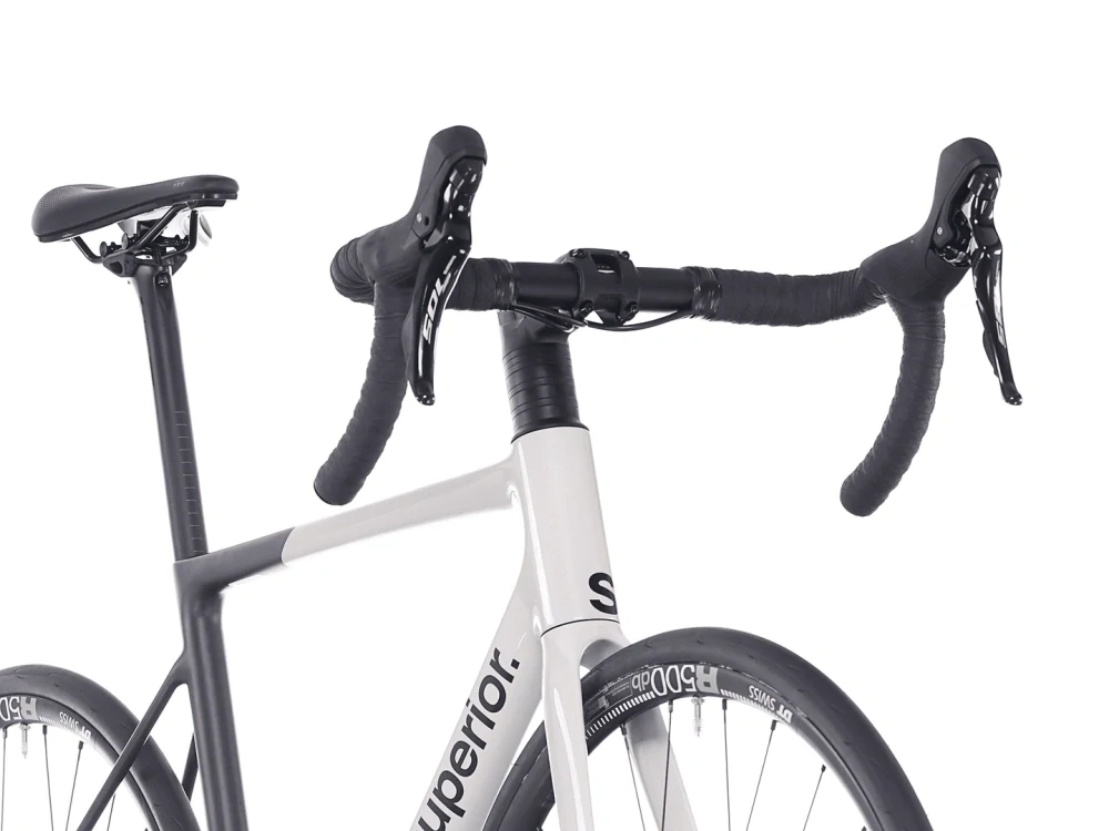 Superior RR 9.4 / Matte Carbon / White