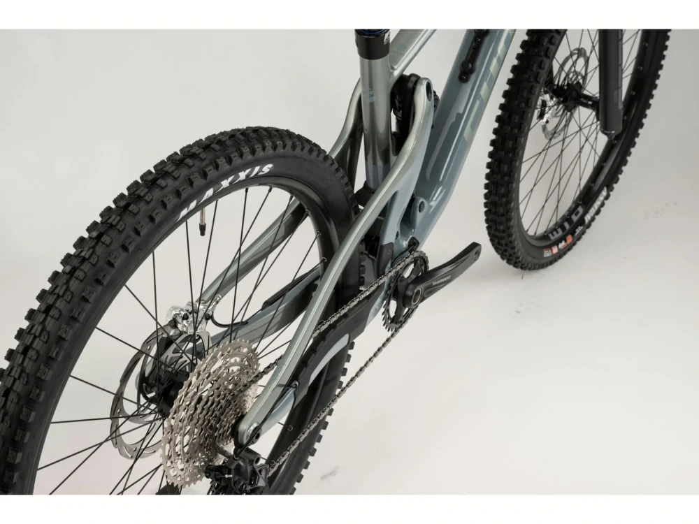 GHOST Riot AM CF Pro