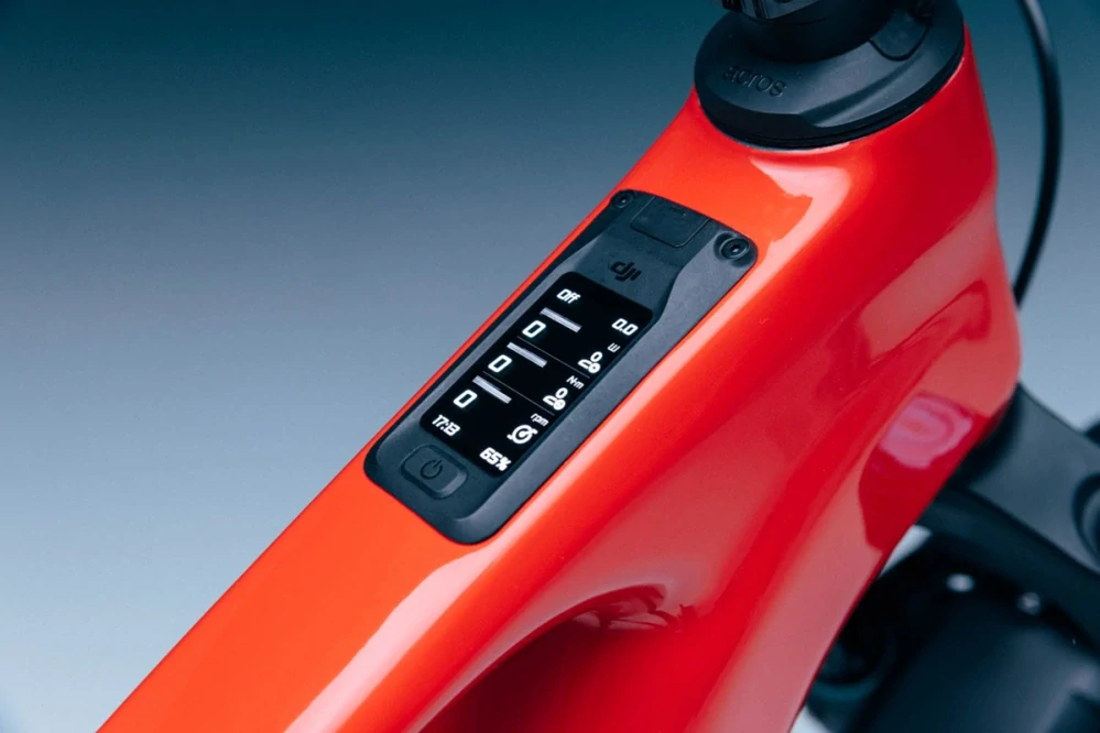 Elektrokolo STEPPENWOLF Tundra 9.0 Avinox racing red gloss