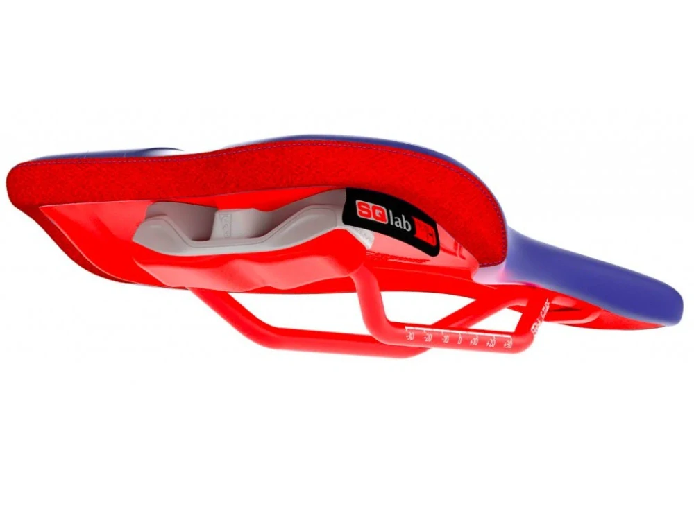 Sedlo SQlab 611 Ergowave active 2.1 ltd. Wings for Life