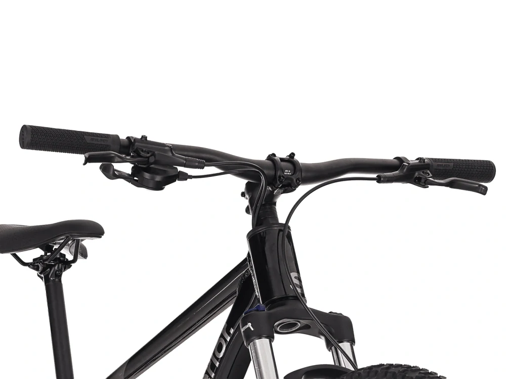 Superior XC 6.1 / Gloss Black