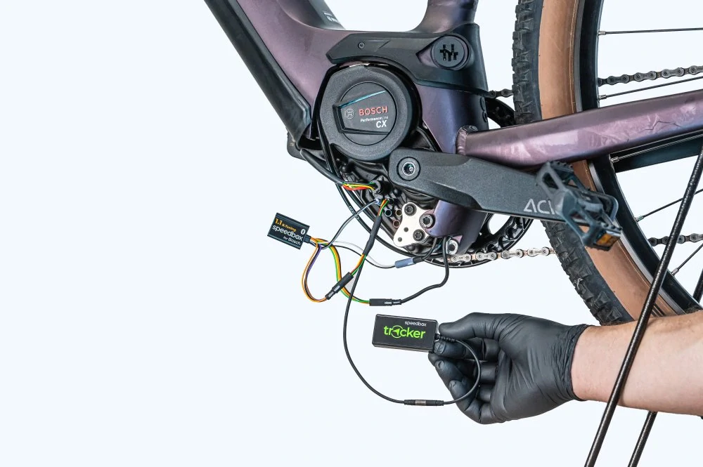 SpeedBox Tracker pro Bosch