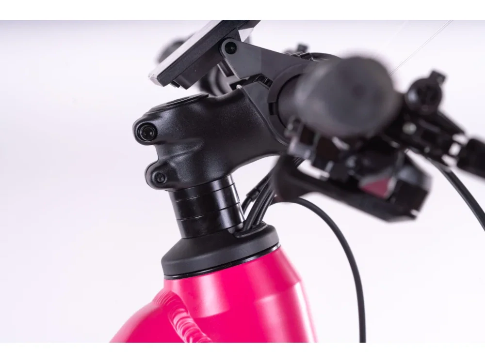 LEVIT RILATO SUV lowstep 2026 magenta