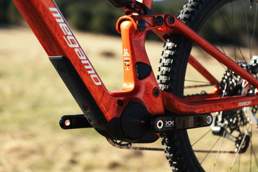 Megamo Reason AIR CRB 07 Amber Orange