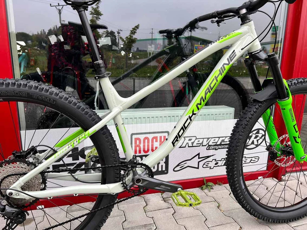 Kolo Rock Machine Blizz TRL 70-29 šedá/zelená 