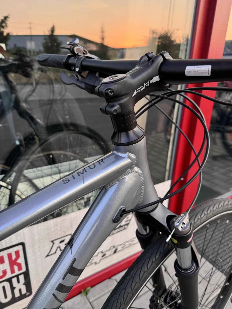 Kolo krosové LEVIT SIMUR 1 over medium grey pearl