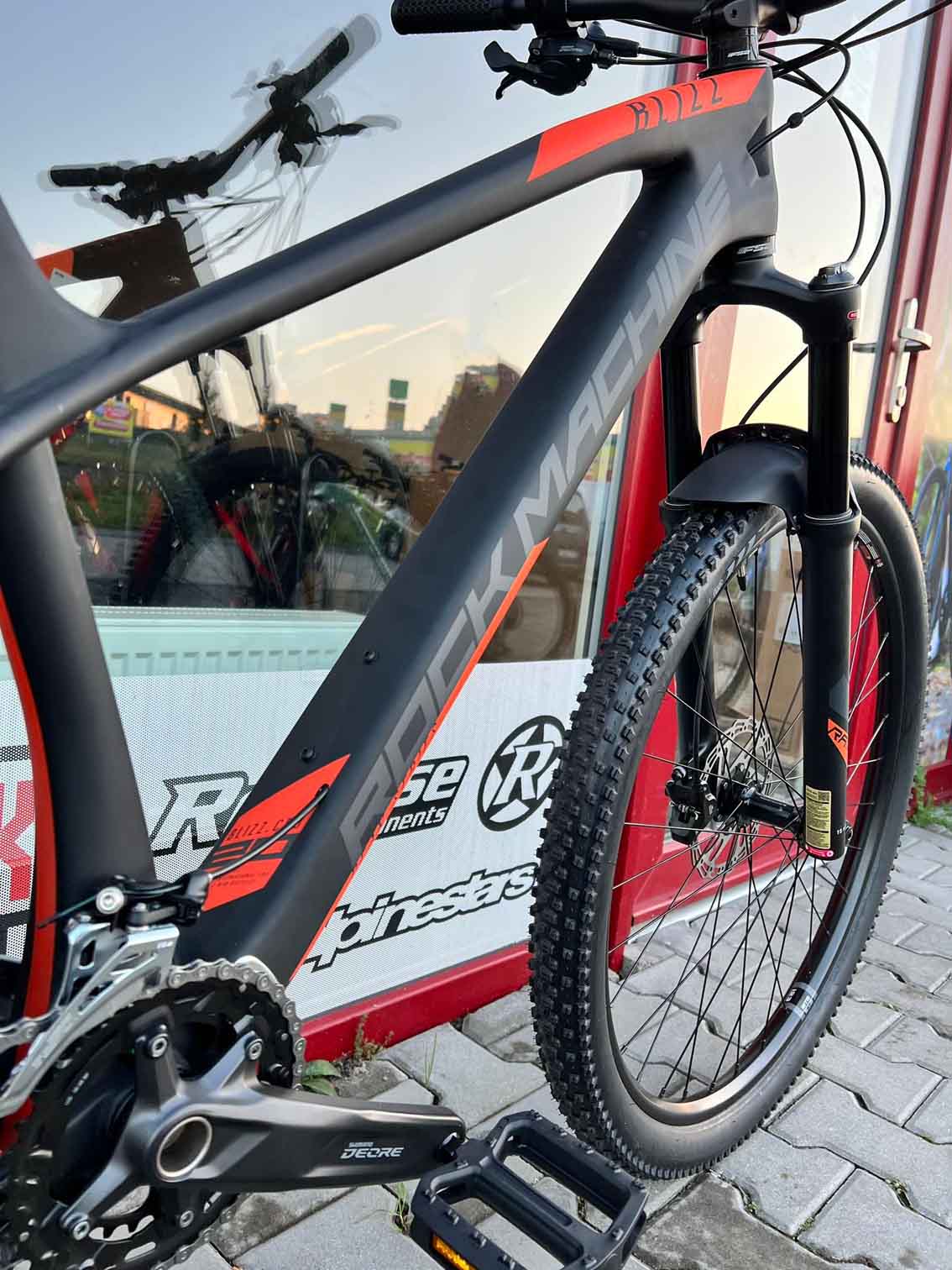 Kolo Rock Machine Blizz CRB 20-29 černá/oranžová