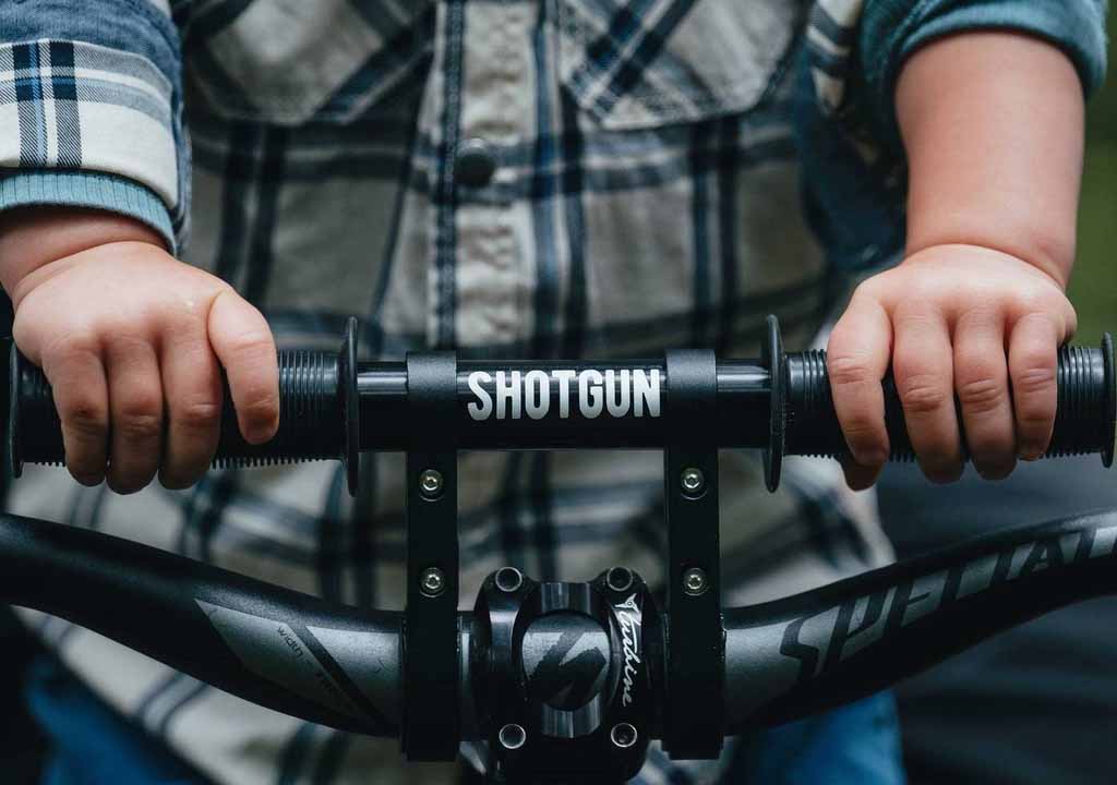 Dětské řídítka k sedačce Shotgun