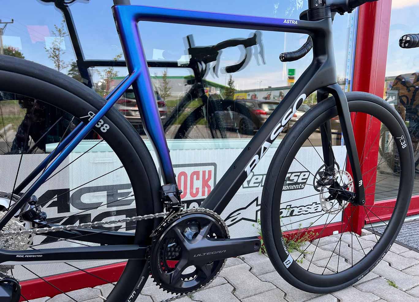 BASSO ASTRA DISC, CAMALEONT, SHIMANO ULTEGRA DI2, MICROTECH RE38