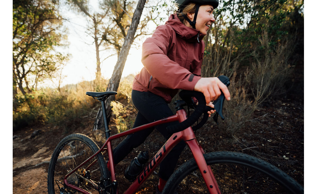 GHOST Asket Advanced AL Red/Black
