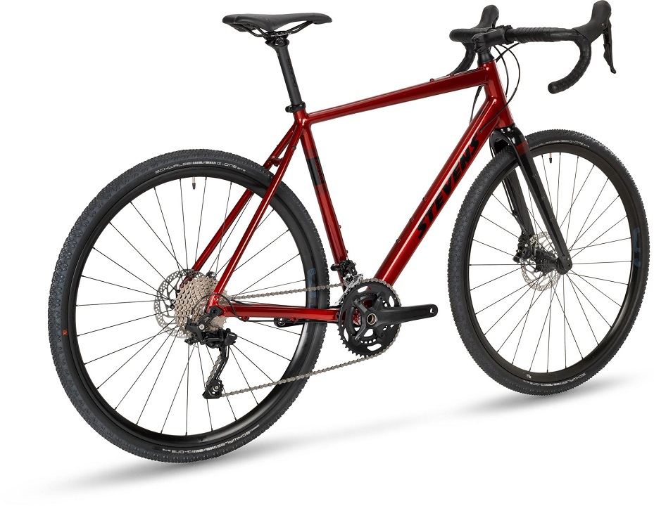 STEVENS GAVERE ČERVENÁ