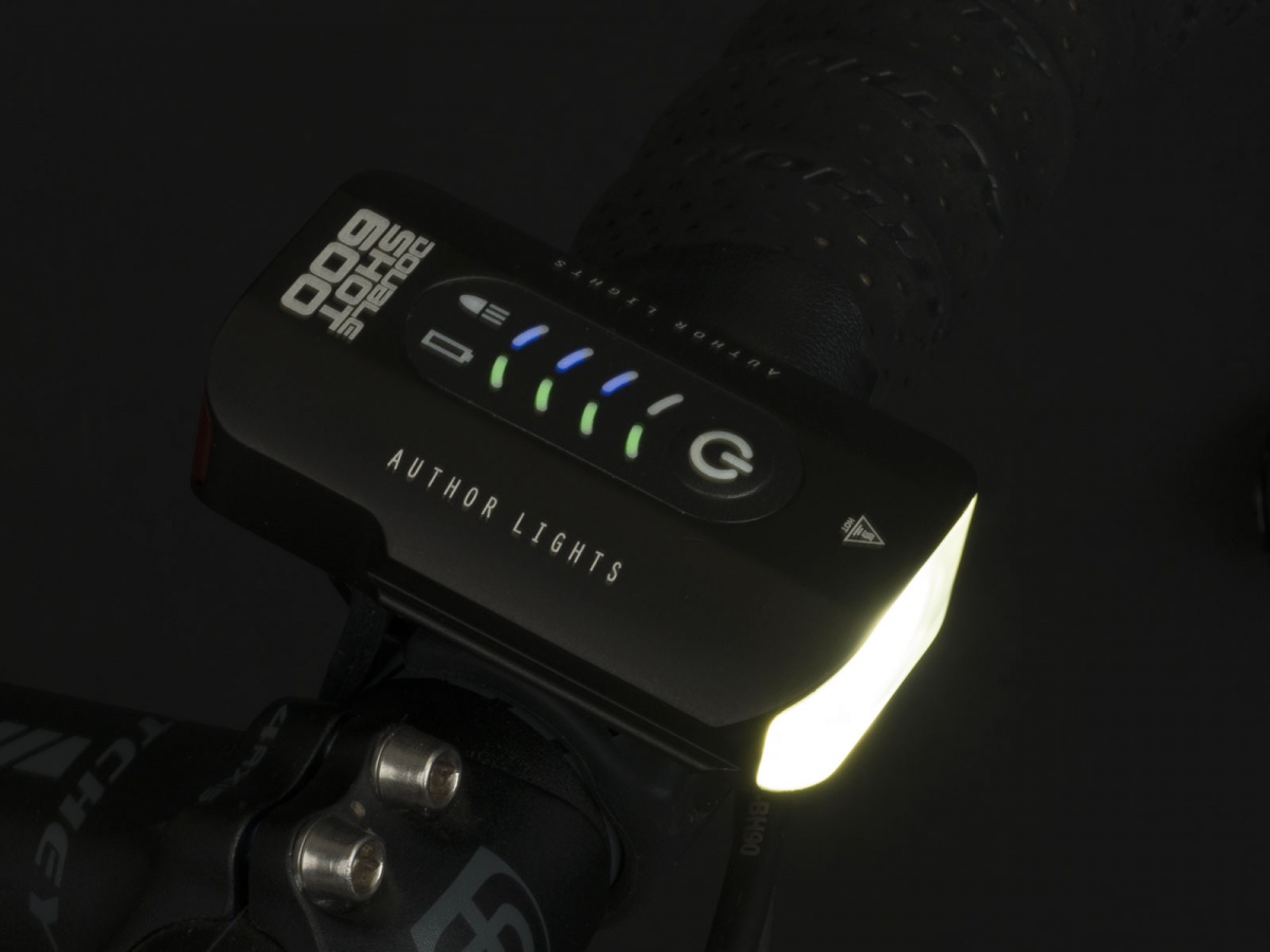 Světlo př. DoubleShot 600 lm USB Alloy - černá