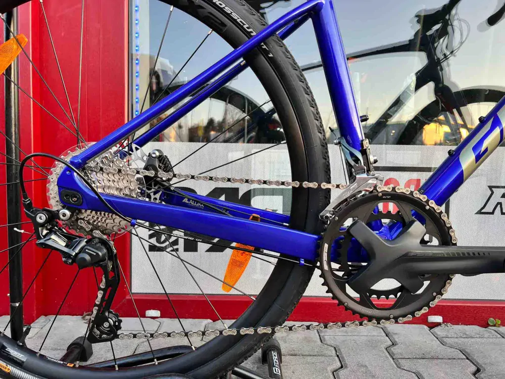 Giant Revolt 1 Aerospace Blue M24