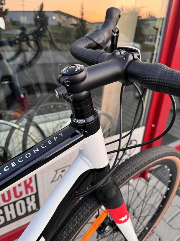 Gravel kolo LEON GRAVEL 700C 