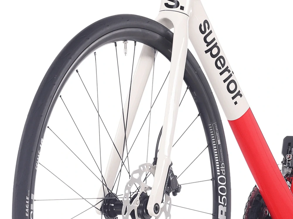 Superior RR 9.5 / Gloss Red / White