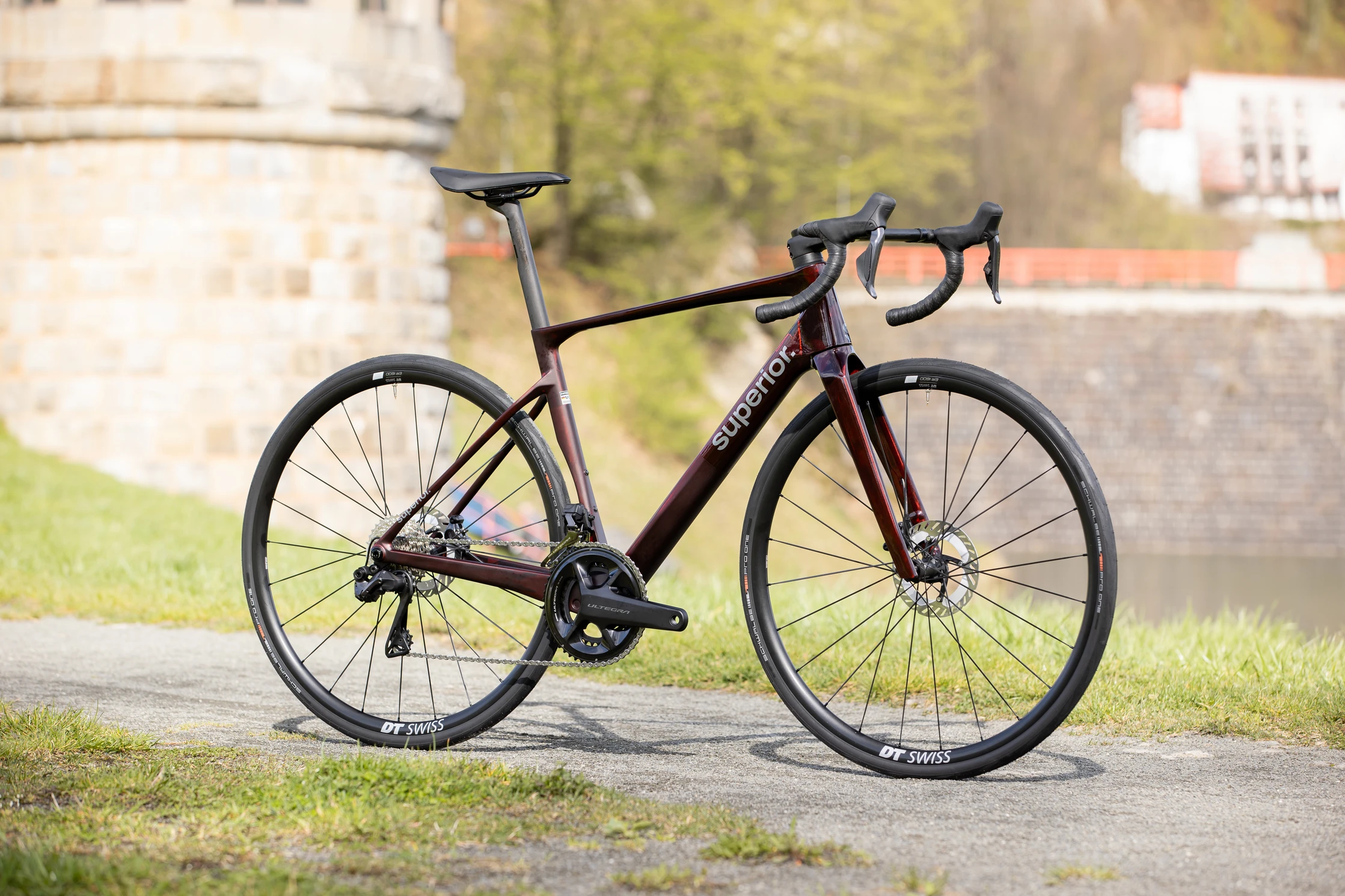 Superior XR 9.7 GF / Gloss Carbon Red