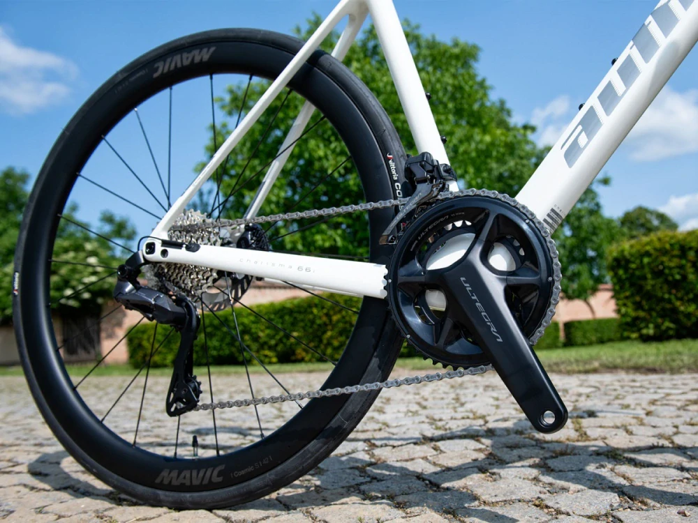 Author Charisma 66i 2025 - bílá/stříbrná