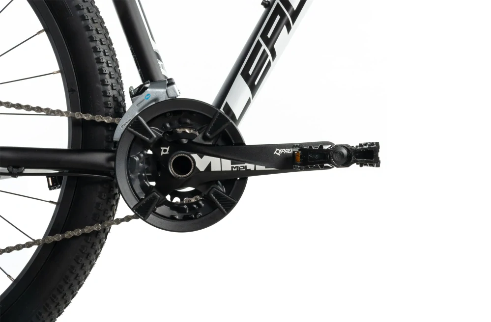 Leader Fox EVOLUTION 29" černo bílá