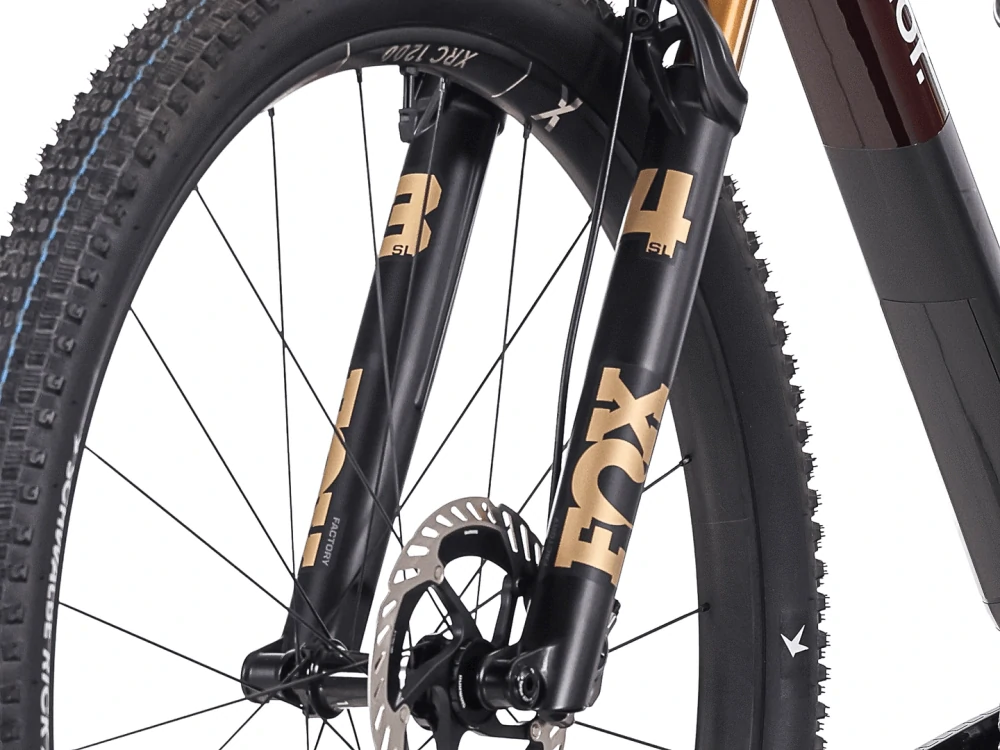 Superior XF 9.9 Team Red Carbon/Matte Carbony