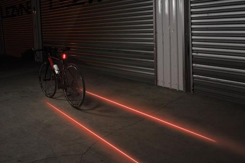LEZYNE Zadní světlo LASER DRIVE černé, 250 Lumenů, USB