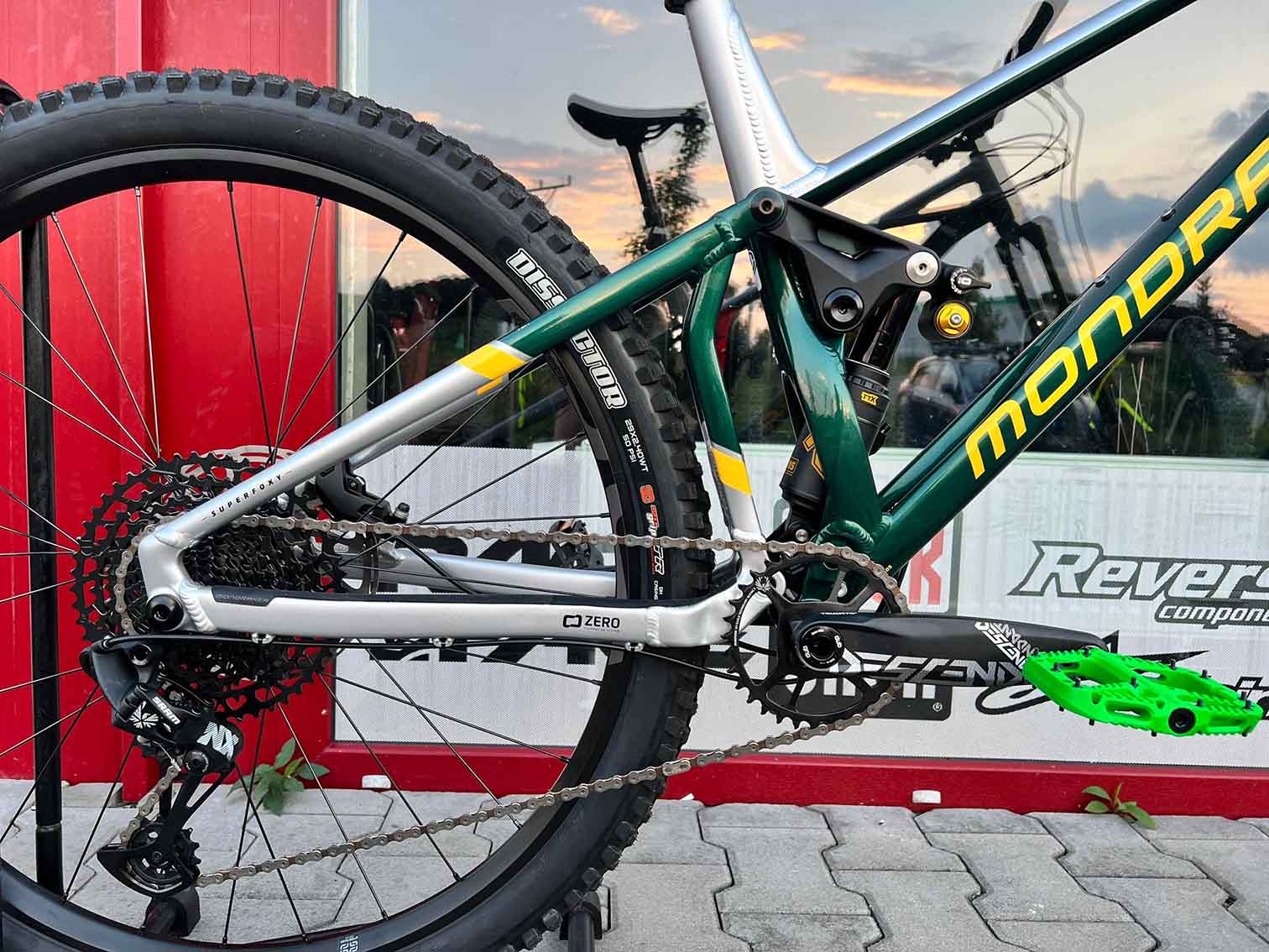 MONDRAKER SUPERFOXY R, BRITISH RACING GREEN/RACING SILVER/YELLOW