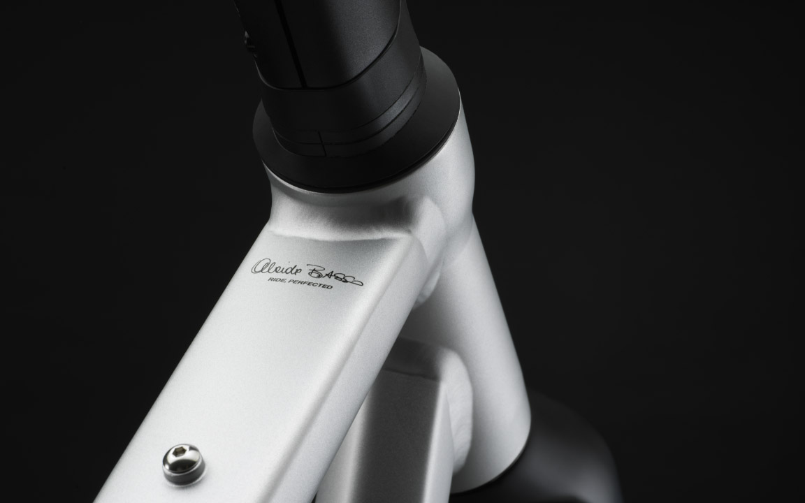BASSO Tera, silver, Sram Apex, Microtech MX25, 2024