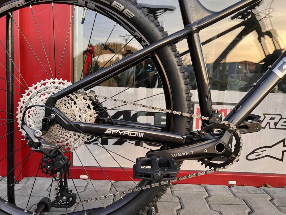 Qayron Spyro MK3 5 29" Mustard/Black